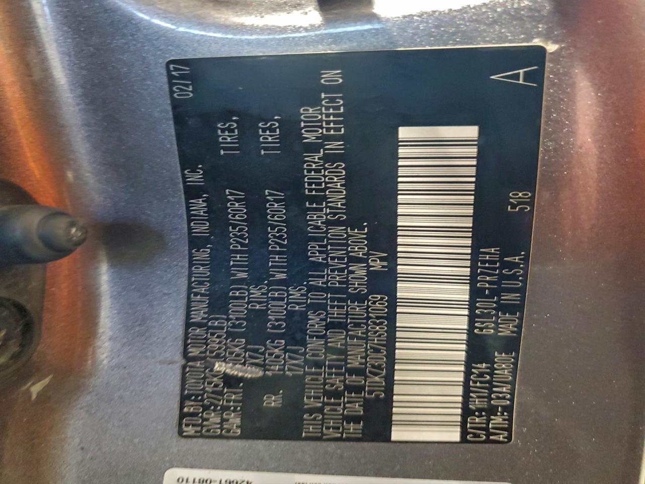 2017 TOYOTA SIENNA LE photo 13