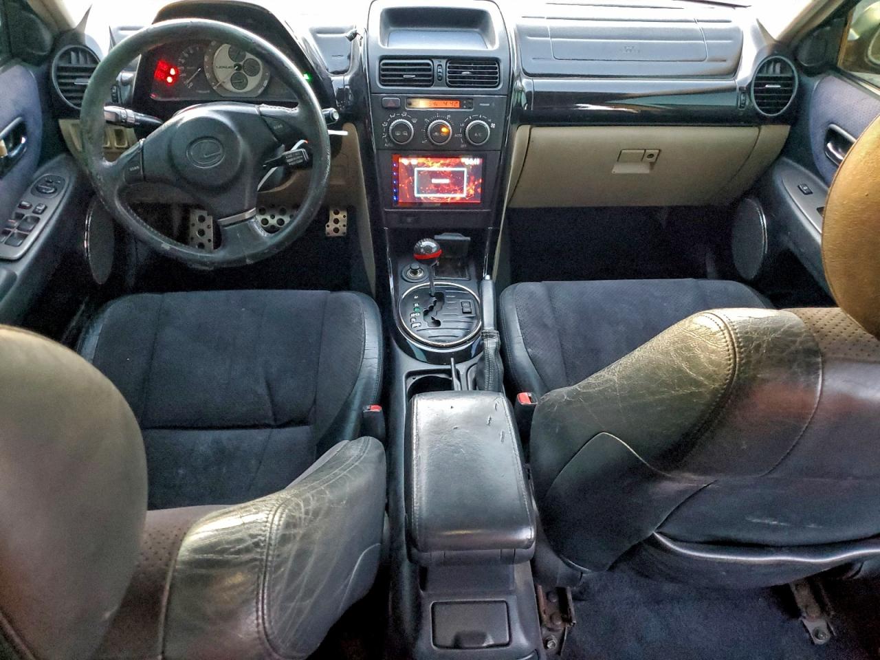 2003 LEXUS IS 300 photo 8
