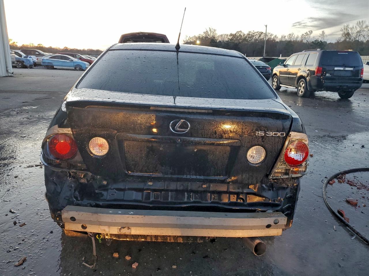 2003 LEXUS IS 300 photo 6
