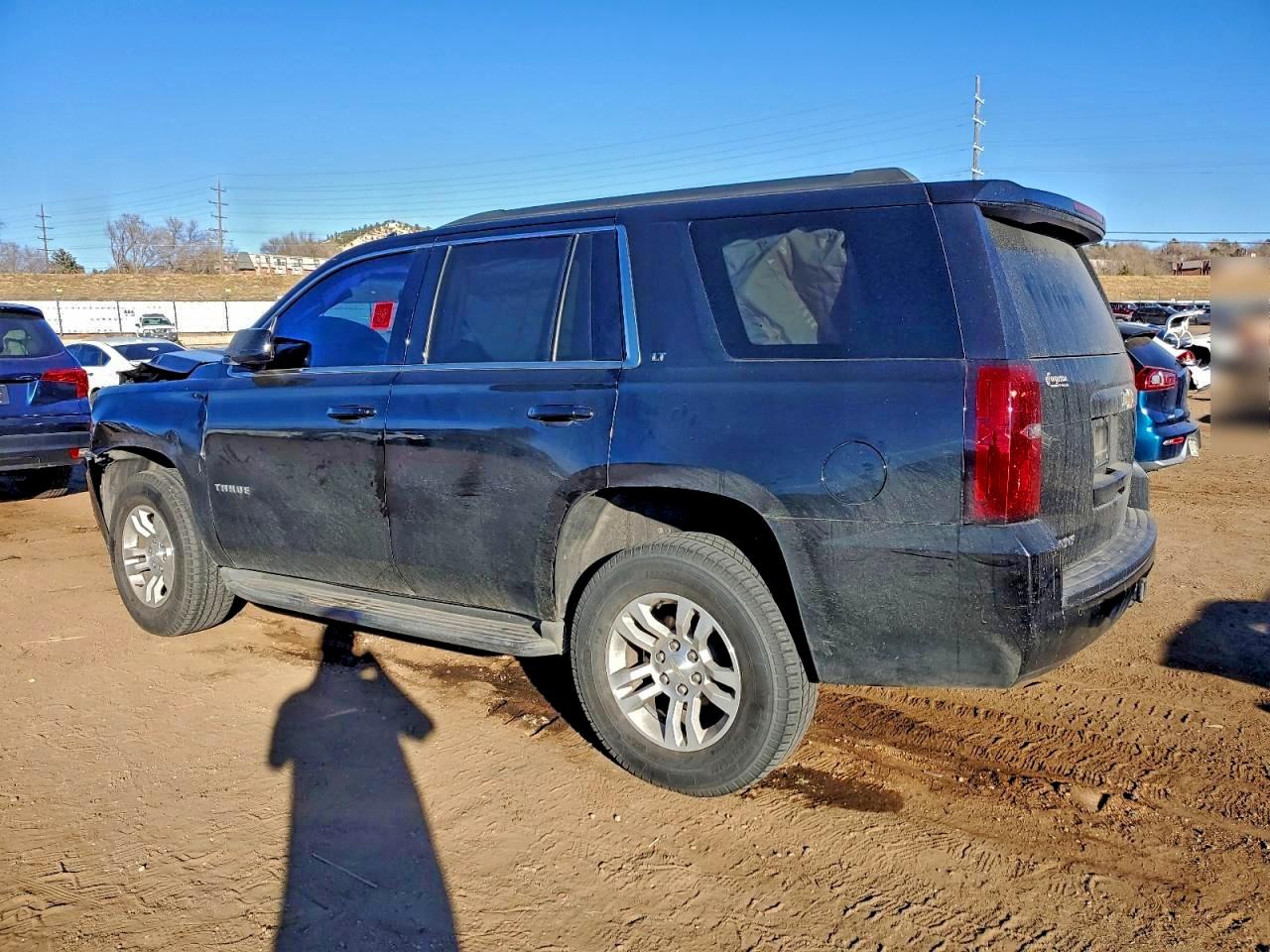 2017 CHEVROLET TAHOE K1500 LT photo 2