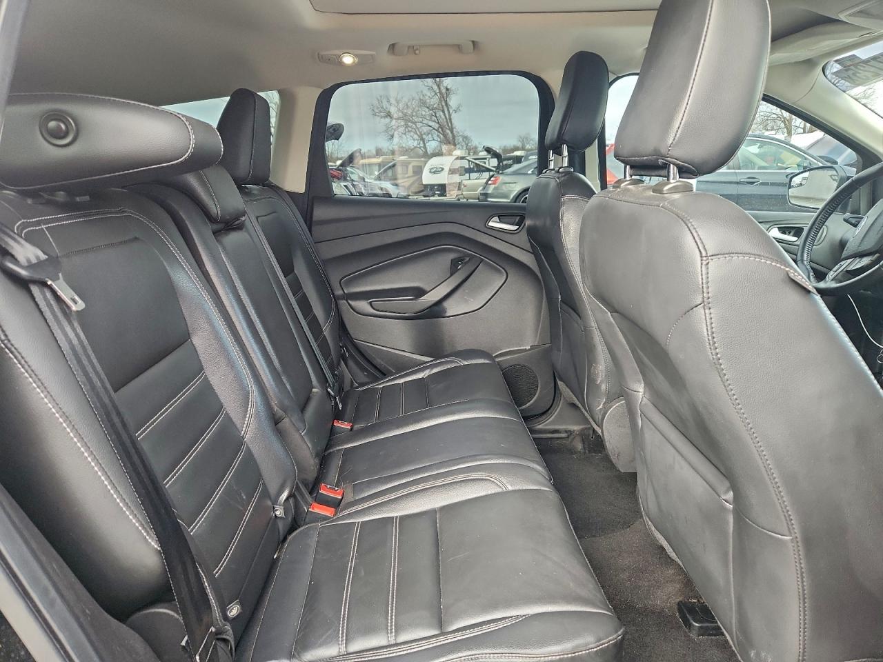 2018 FORD ESCAPE SEL photo 11