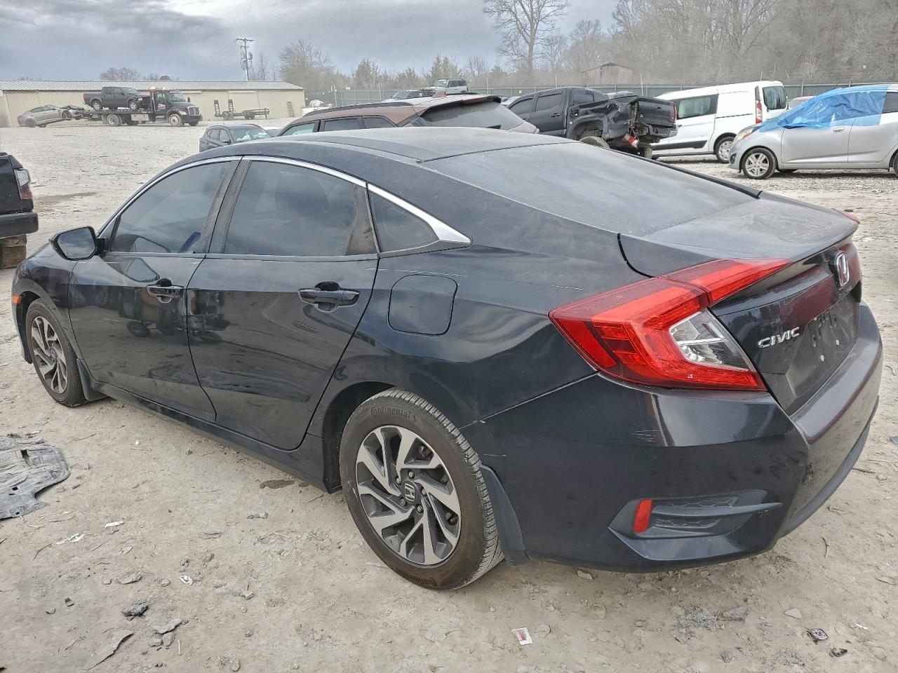 2016 HONDA CIVIC EX photo 2