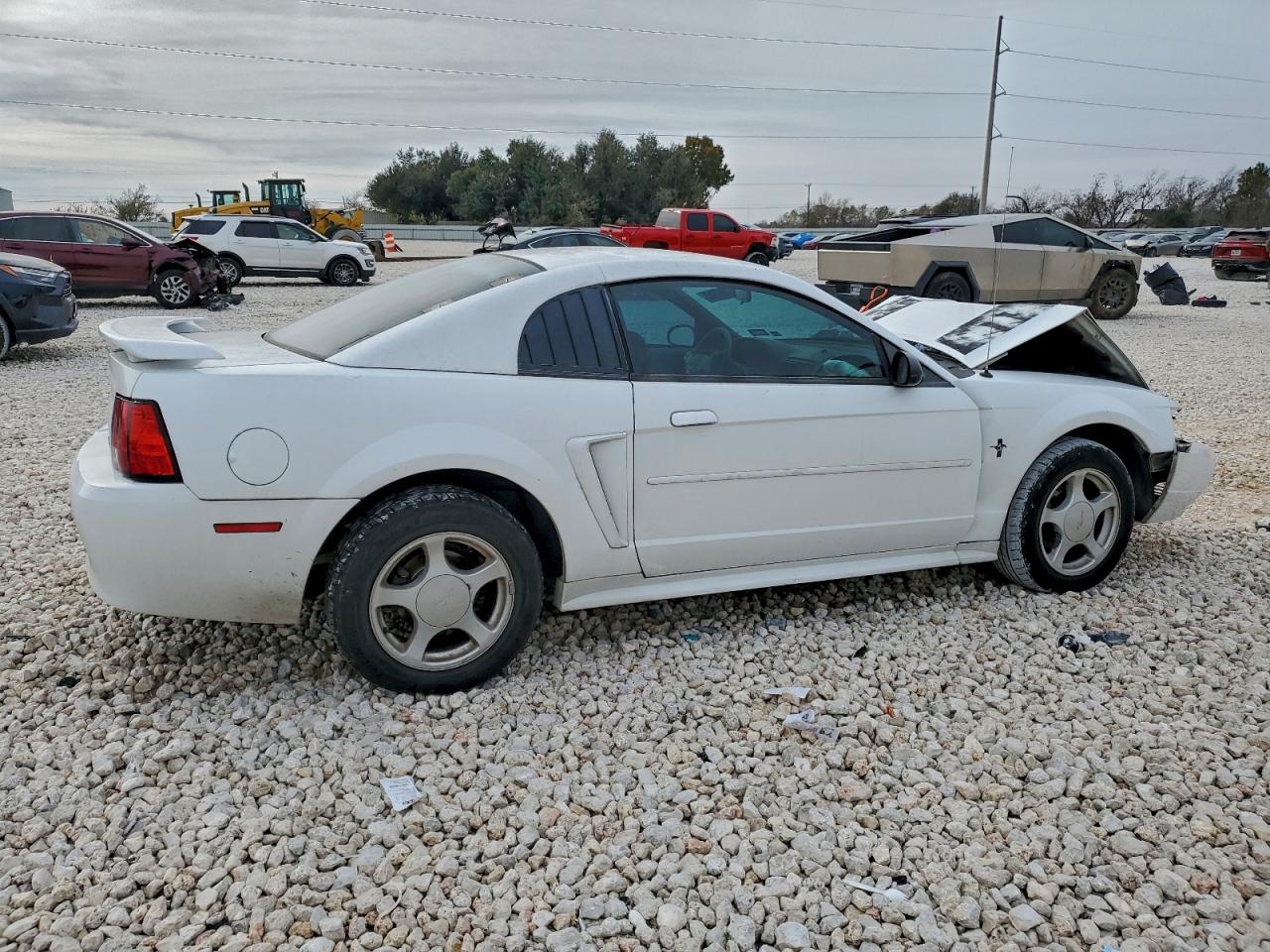 2002 FORD MUSTANG photo 3