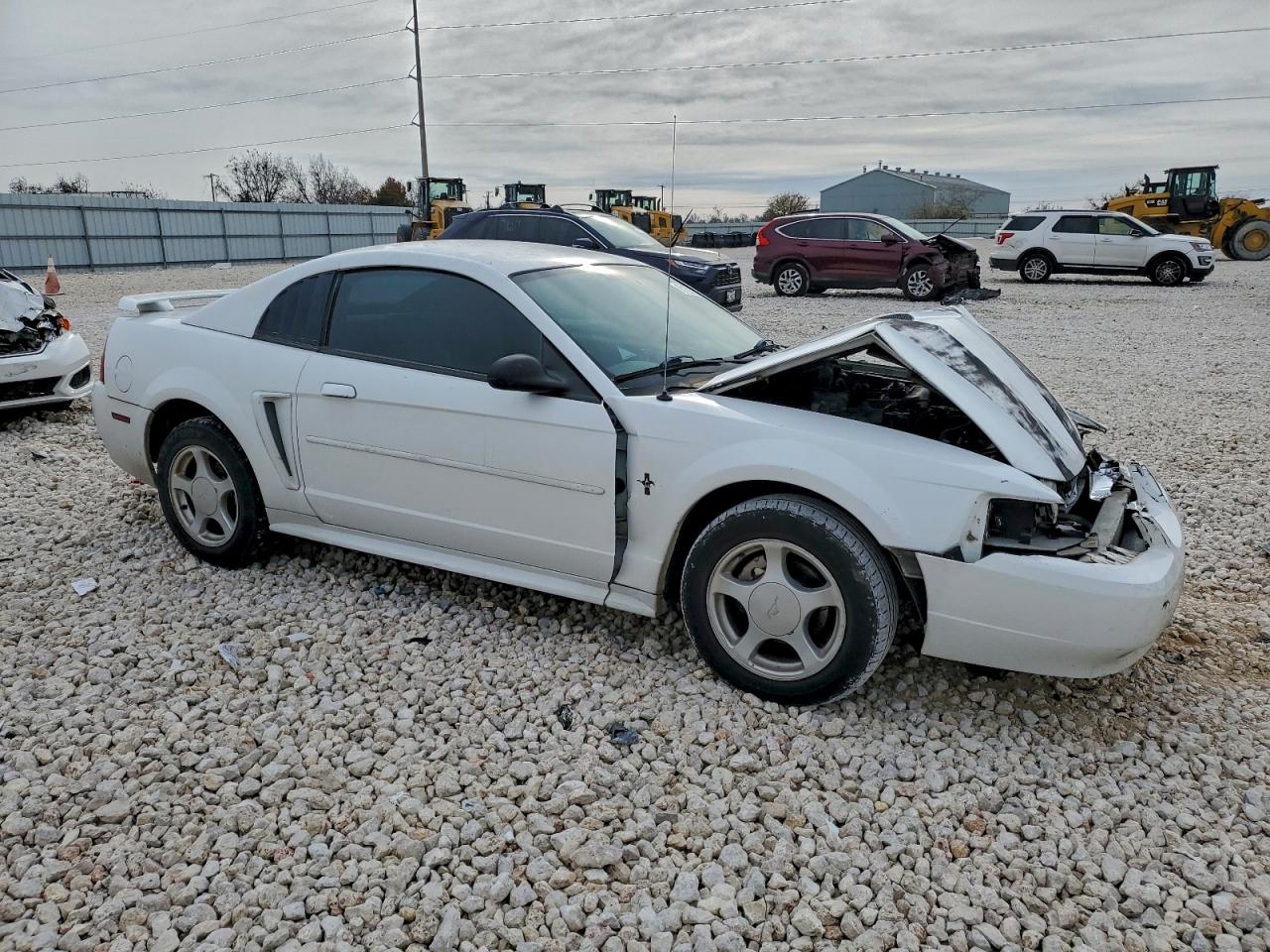 2002 FORD MUSTANG photo 4