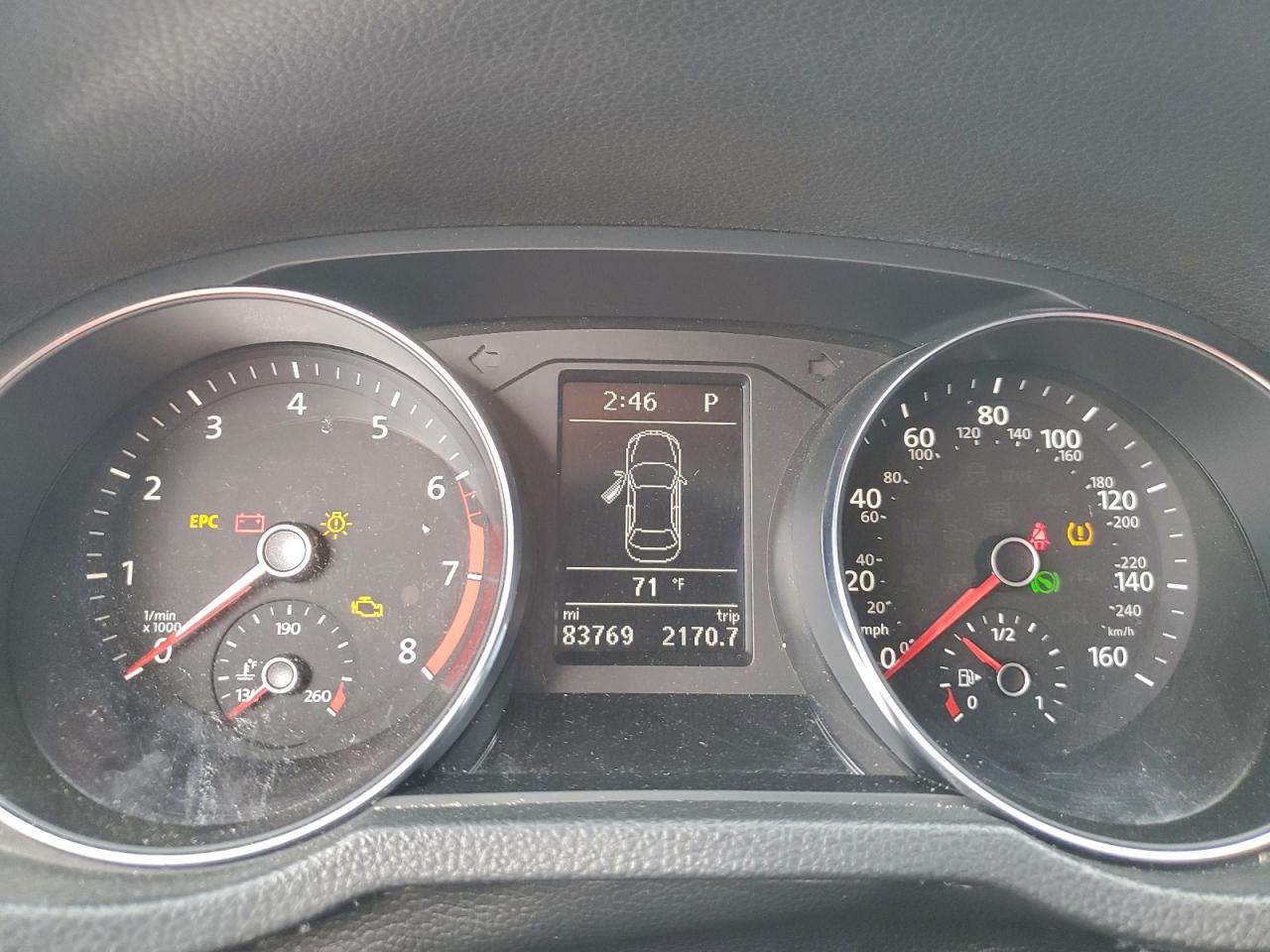 2018 VOLKSWAGEN PASSAT S photo 9