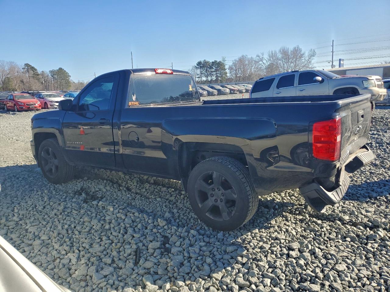 2014 CHEVROLET SILVERADO C1500 photo 2