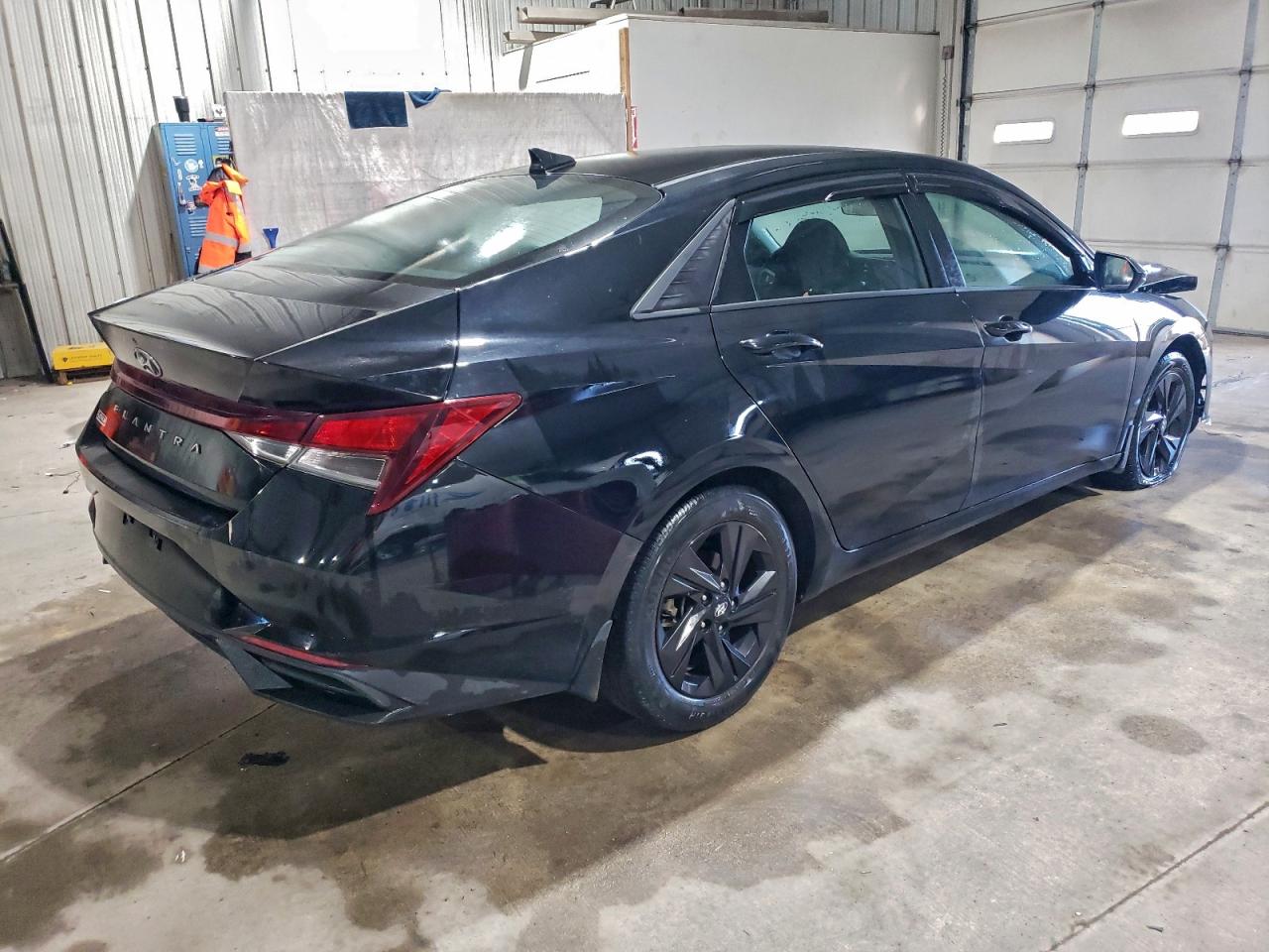 2022 HYUNDAI ELANTRA SEL photo 3