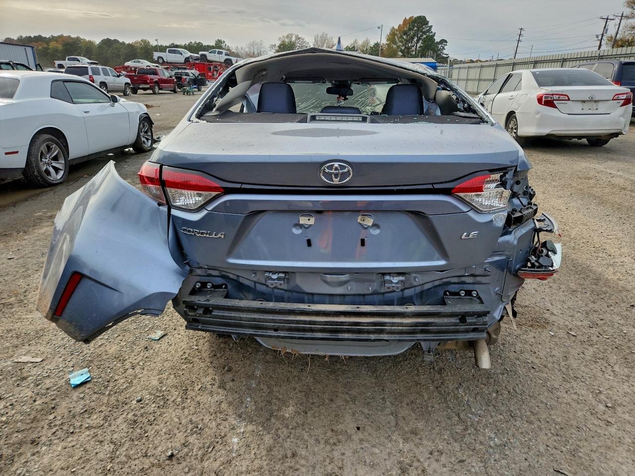 2023 TOYOTA COROLLA LE photo 6