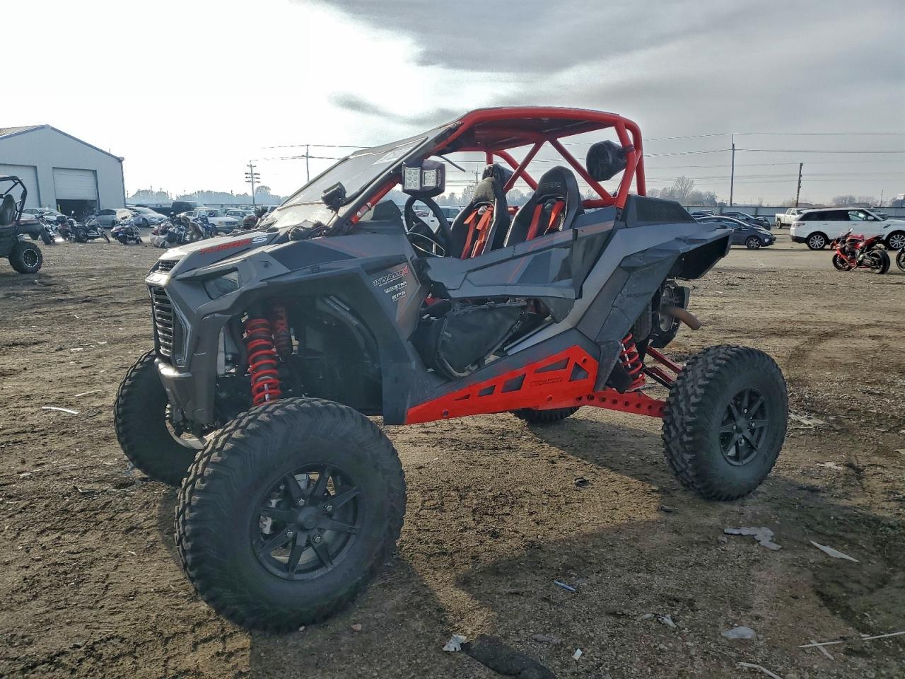 2019 POLARIS RZR UTILITY VEHICLE photo 2