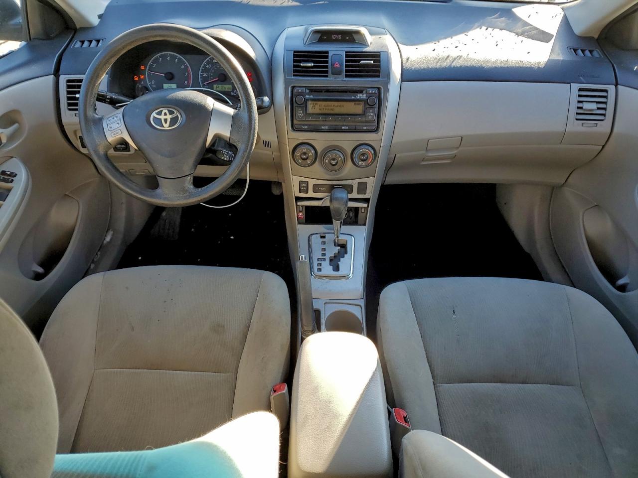 2012 TOYOTA COROLLA BASE photo 8