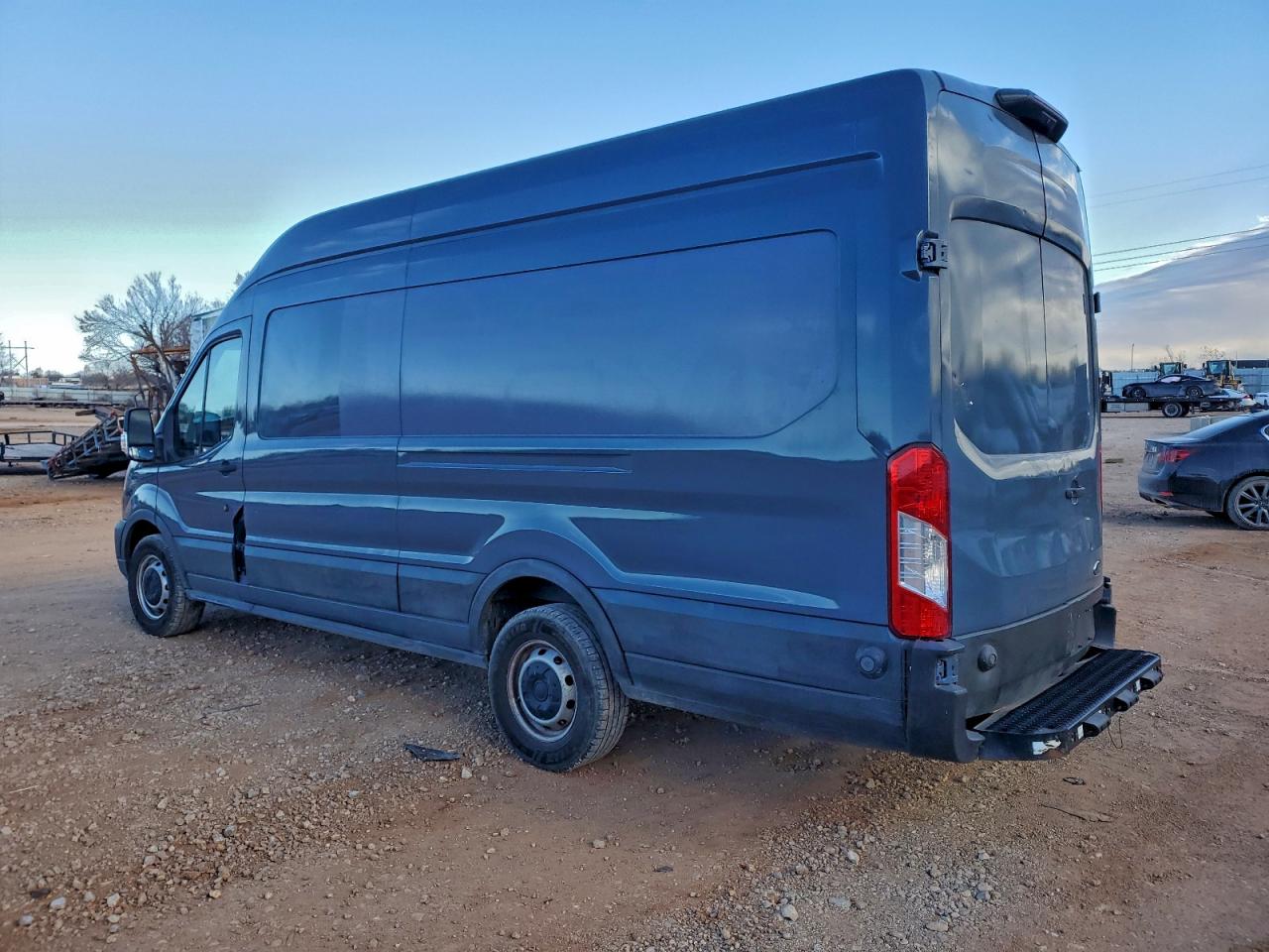 2020 FORD TRANSIT 250 DELIVERY VAN photo 2