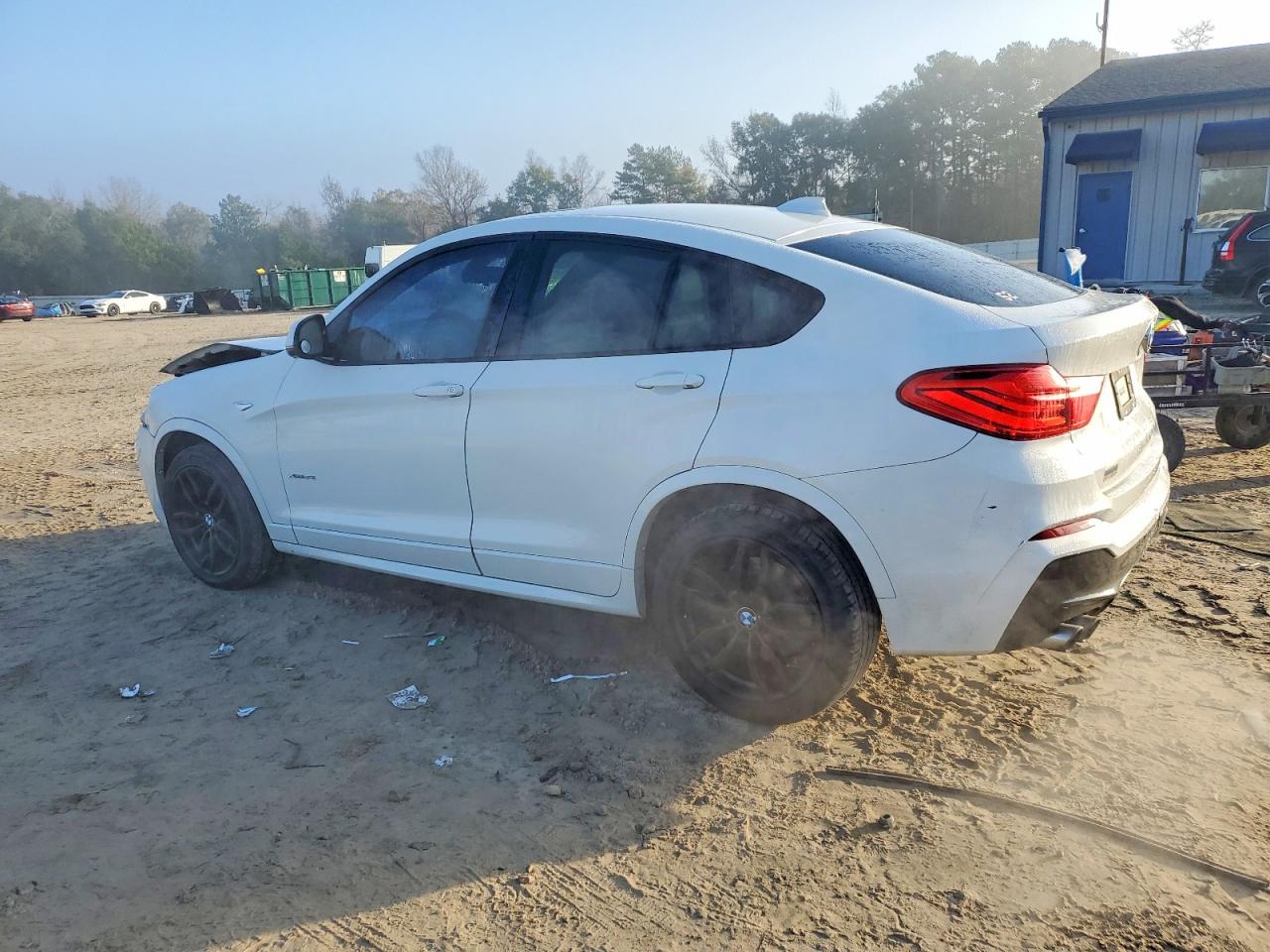 2016 BMW X4 XDRIVE28I photo 2