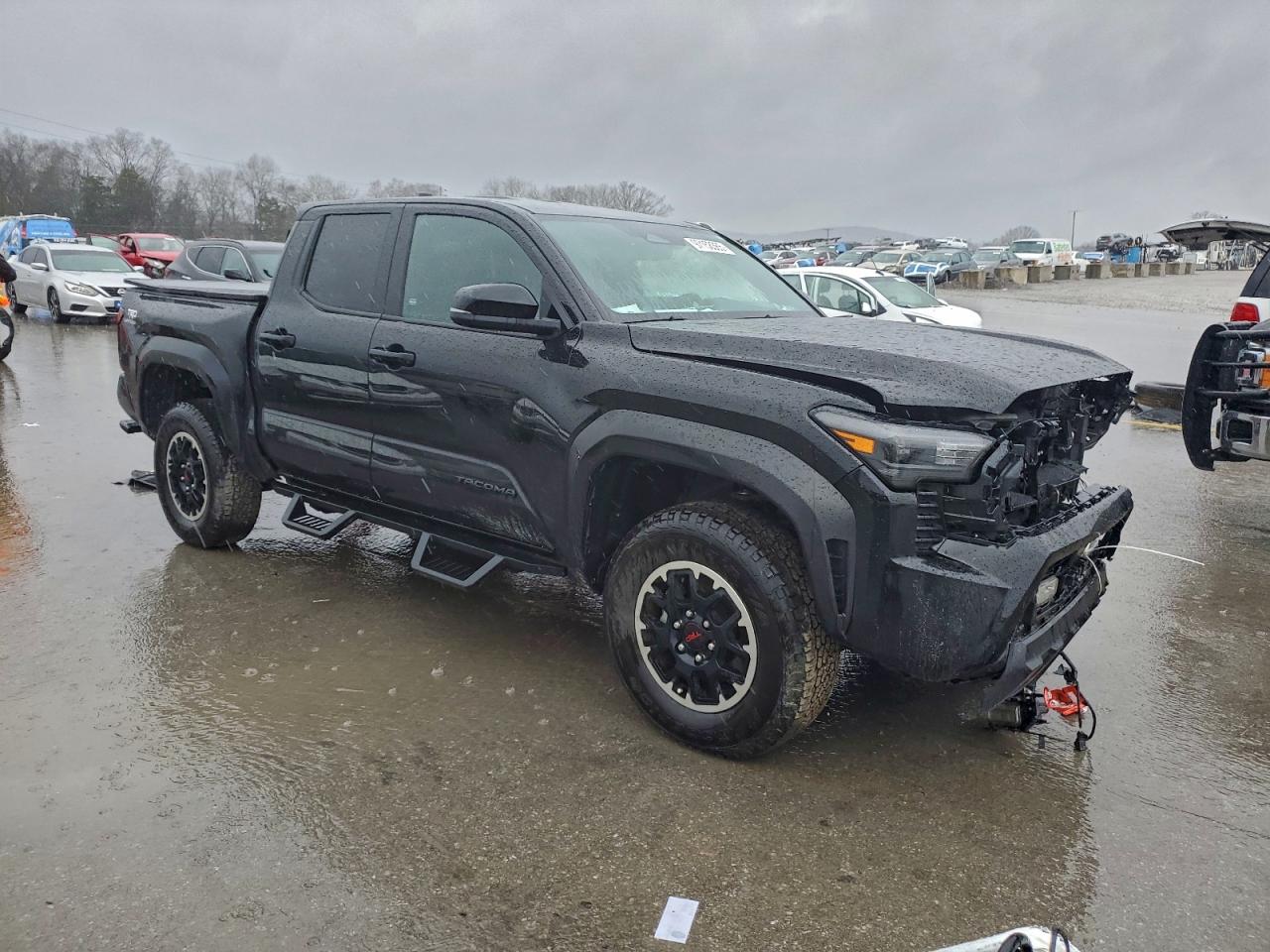 2025 TOYOTA TACOMA DOUBLE CAB photo 4