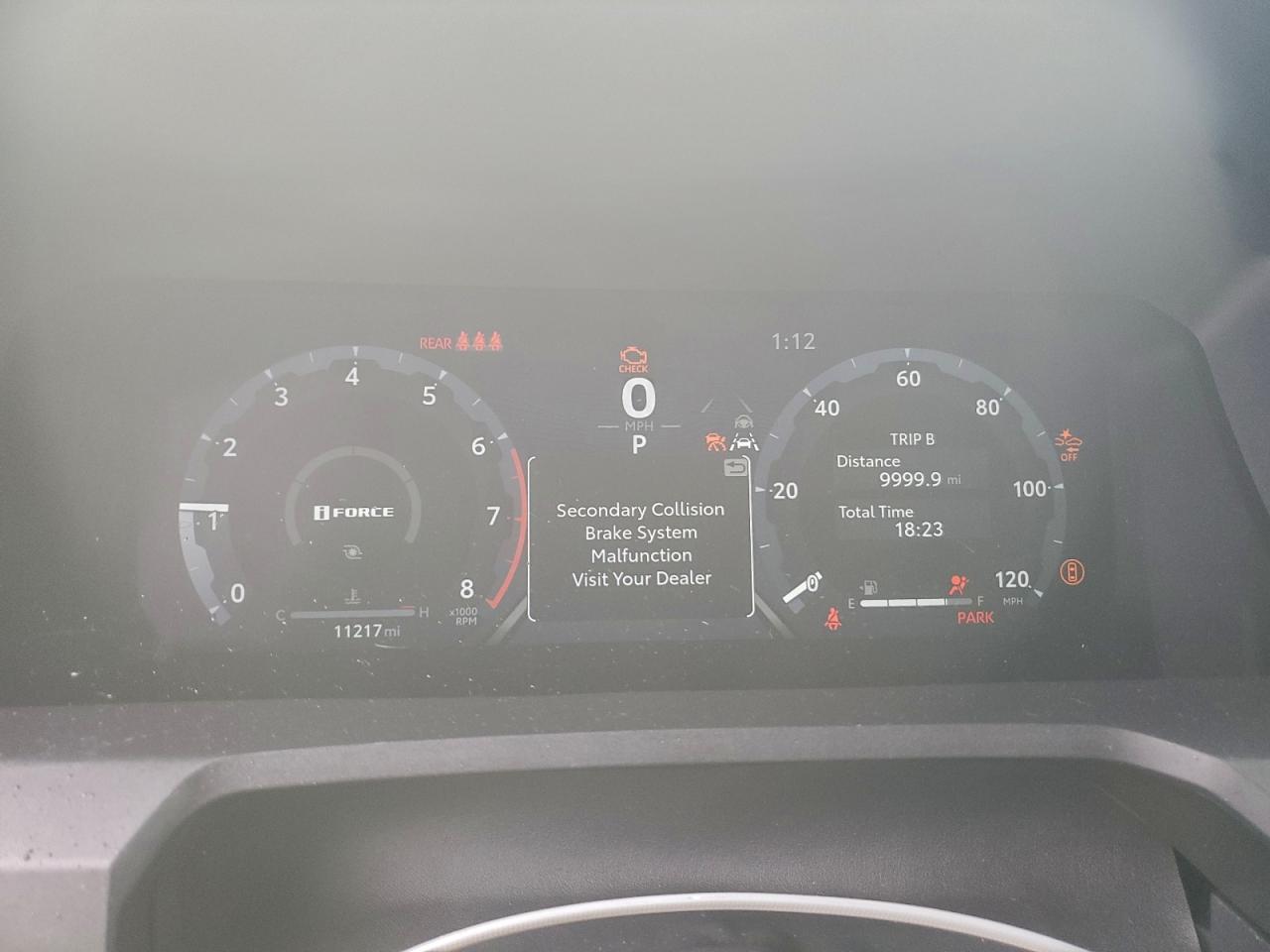 2025 TOYOTA TACOMA DOUBLE CAB photo 9