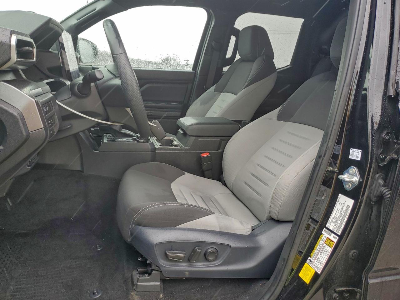2025 TOYOTA TACOMA DOUBLE CAB photo 7