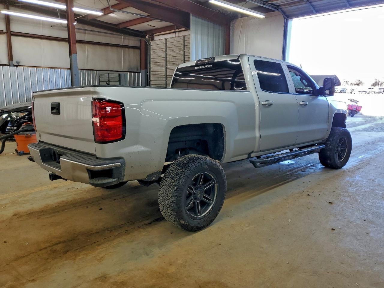 2016 CHEVROLET SILVERADO K1500 LT photo 3