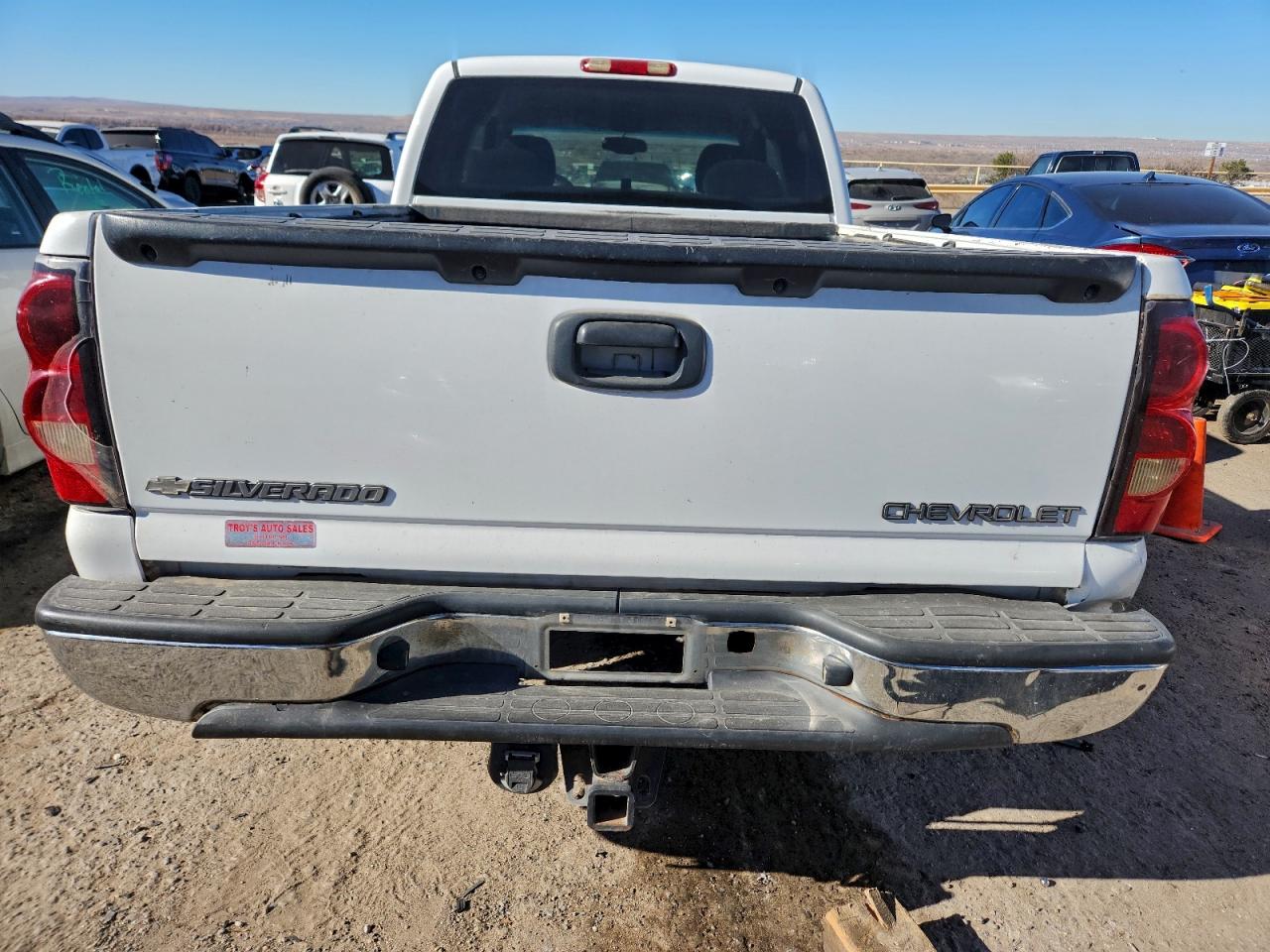 2005 CHEVROLET SILVERADO C1500 photo 6