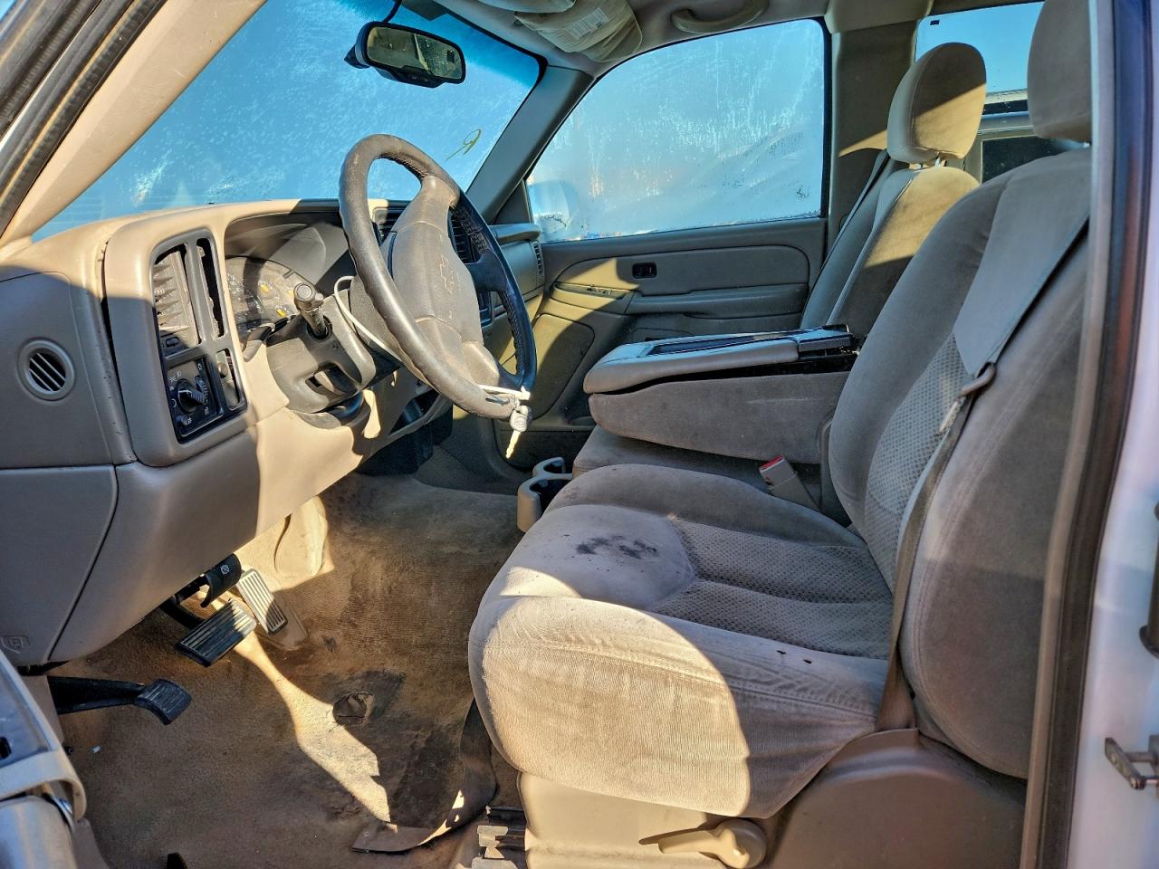 2005 CHEVROLET SILVERADO C1500 photo 7