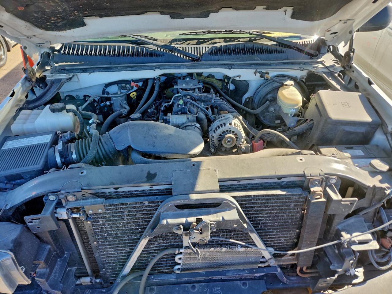2005 CHEVROLET SILVERADO C1500 photo 11