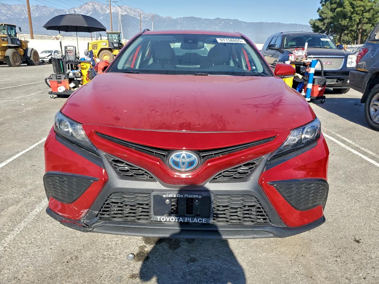2021 TOYOTA CAMRY SE photo 5