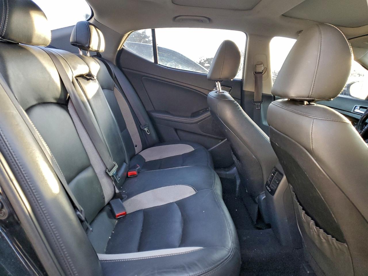 2012 KIA OPTIMA SX photo 10