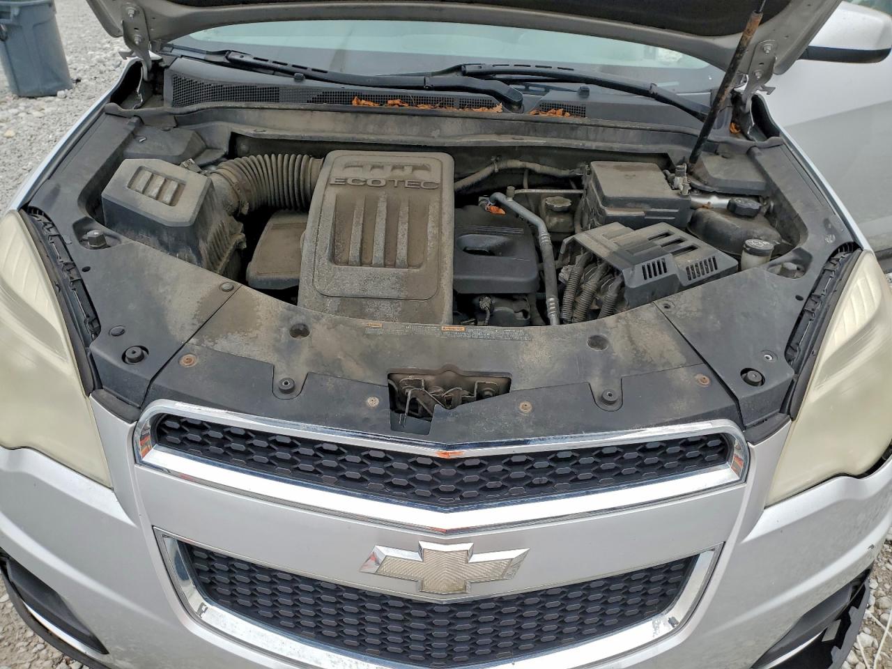 2010 CHEVROLET EQUINOX LT photo 12