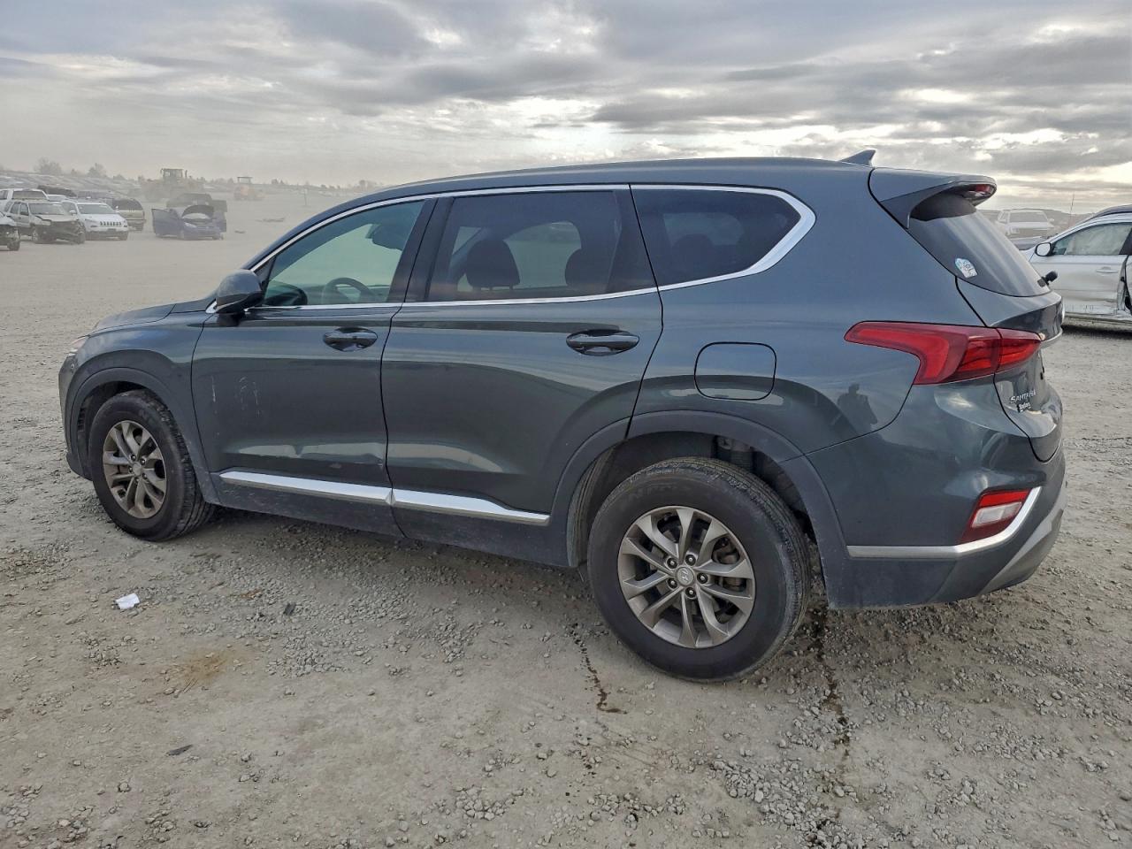 2019 HYUNDAI SANTA FE SEL photo 2