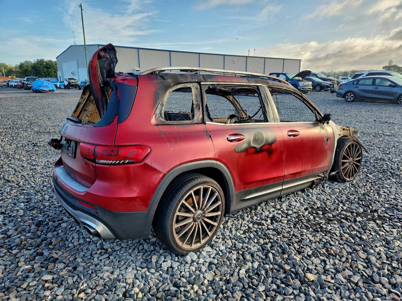 2021 MERCEDES-BENZ GLB AMG 35 4MATIC photo 3