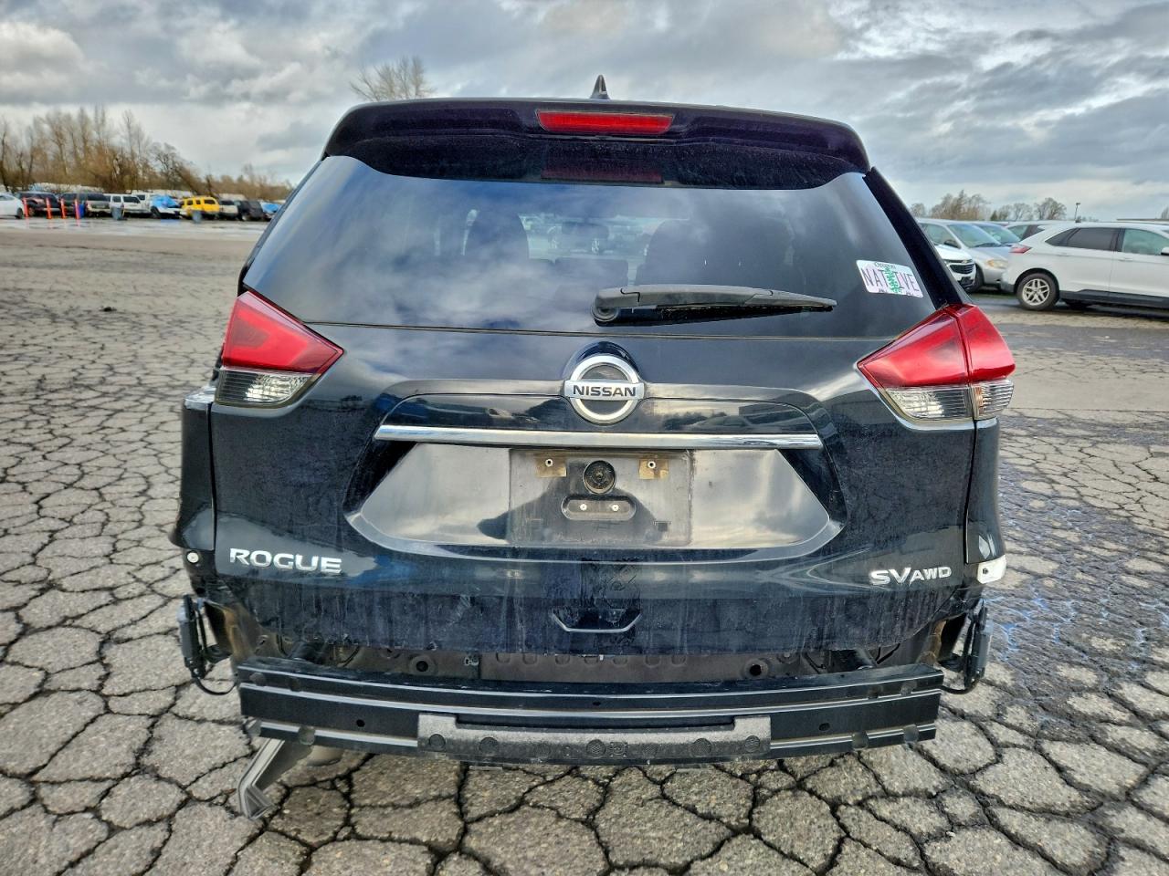 2017 NISSAN ROGUE S photo 6