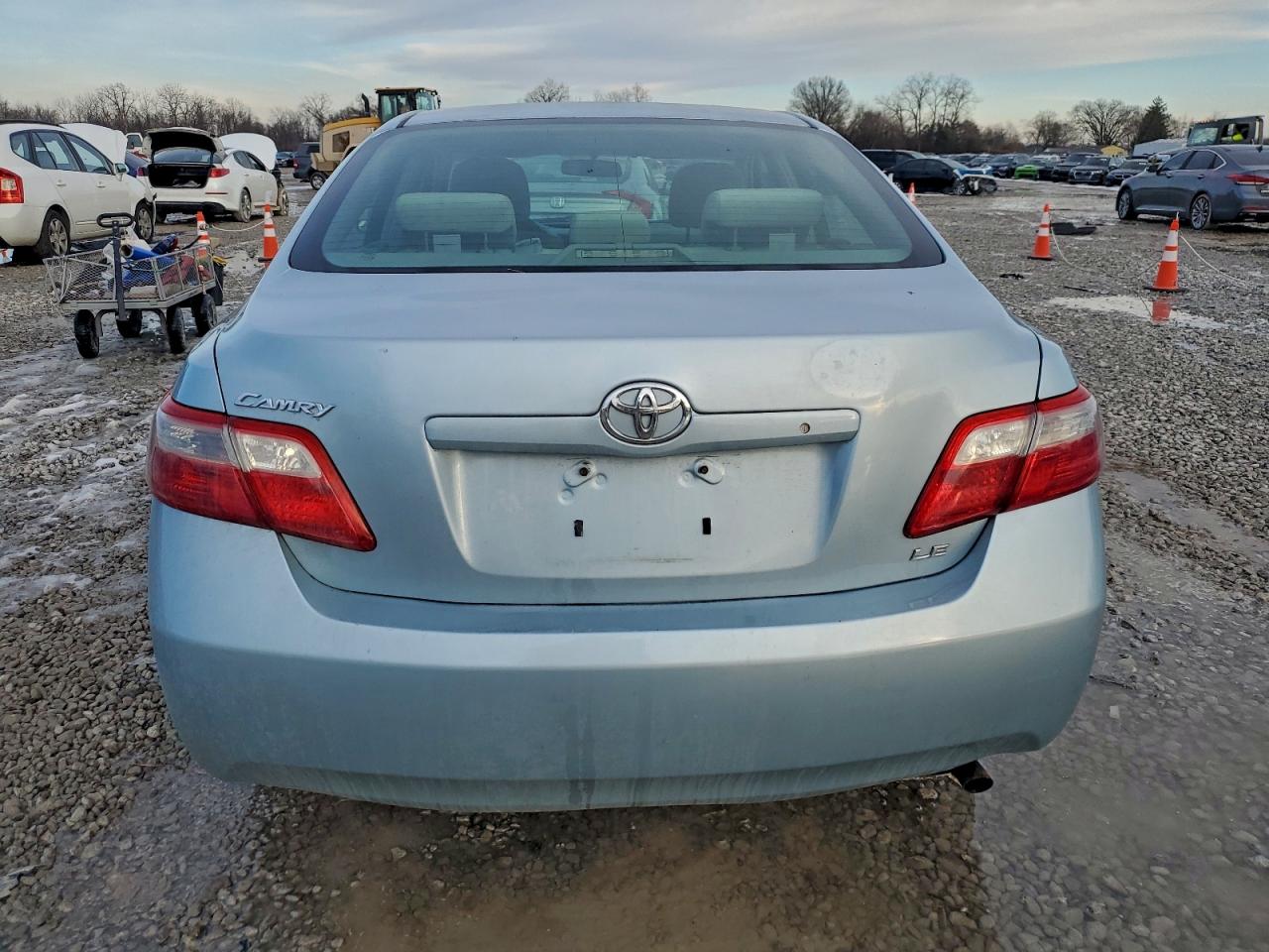 2009 TOYOTA CAMRY BASE photo 6
