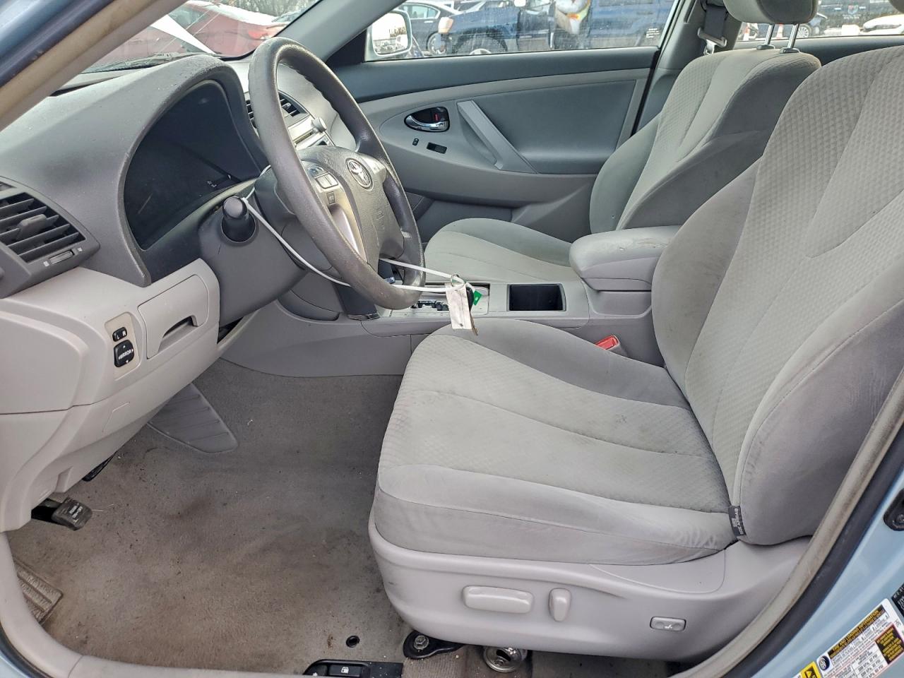 2009 TOYOTA CAMRY BASE photo 7