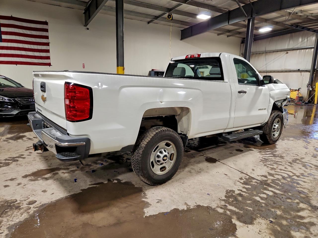 2015 CHEVROLET SILVERADO C2500 HEAVY DUTY photo 3