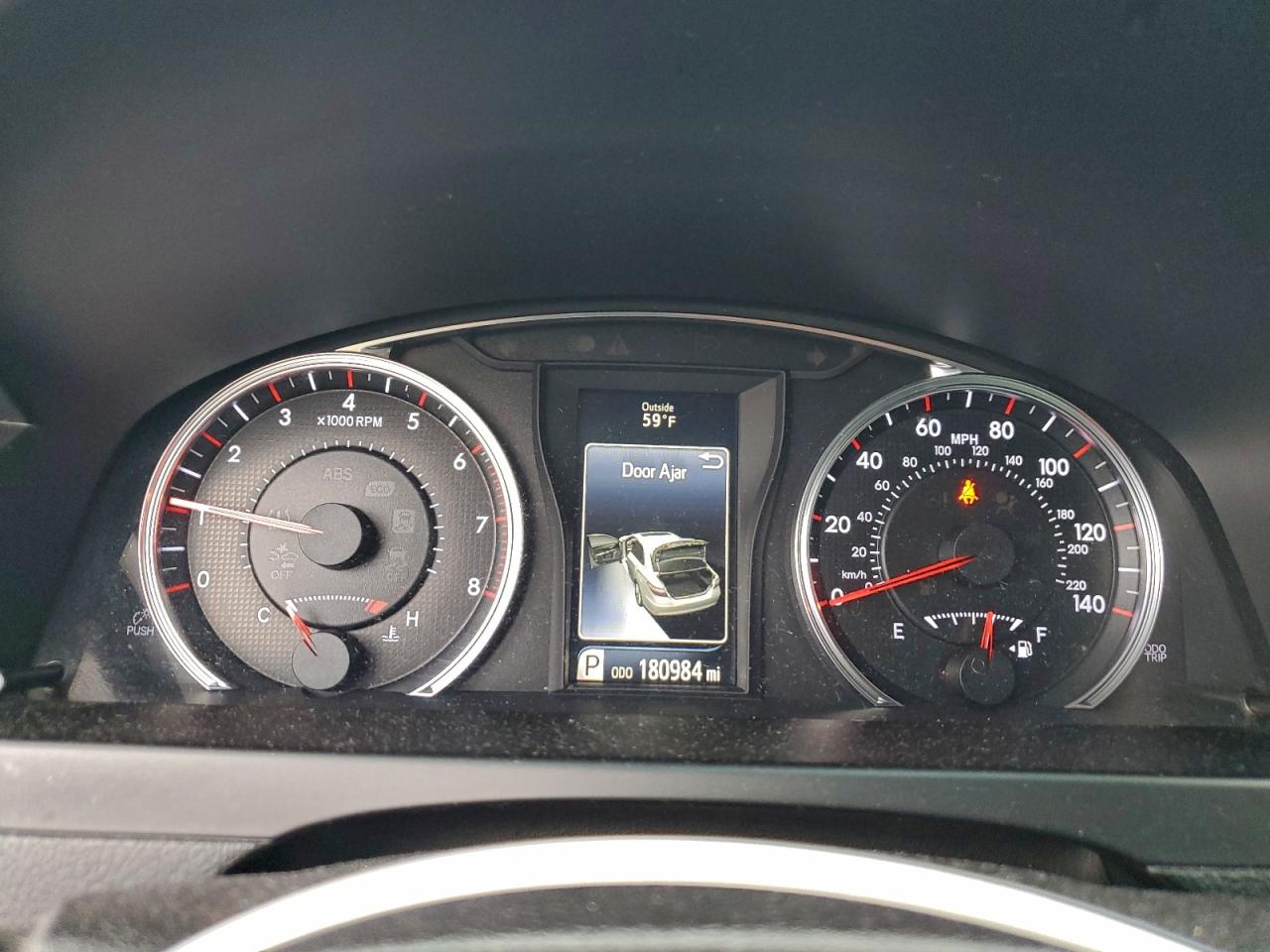 2017 TOYOTA CAMRY LE photo 9