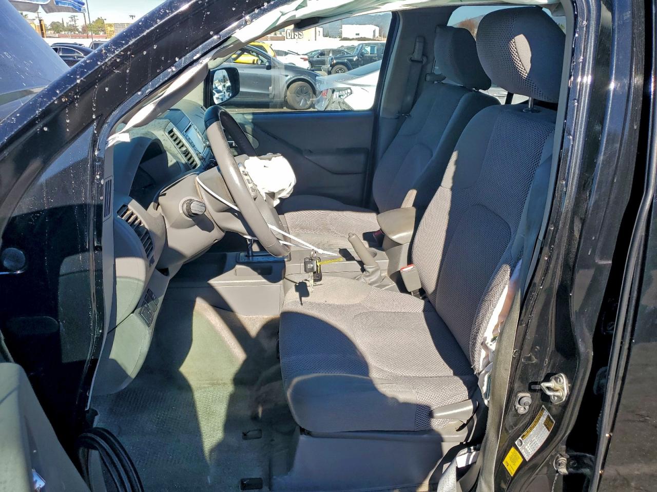 2017 NISSAN FRONTIER S photo 7
