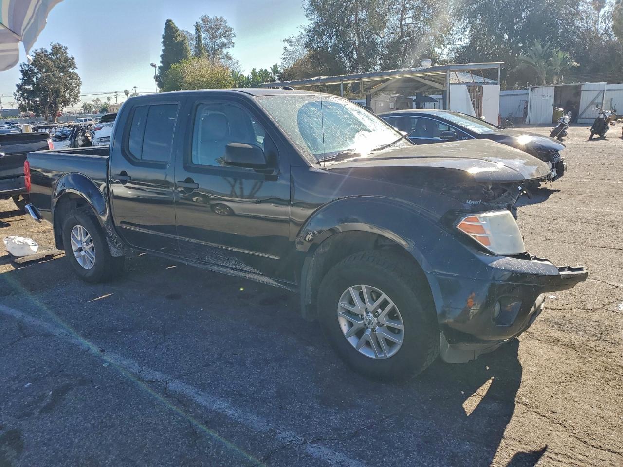 2017 NISSAN FRONTIER S photo 4