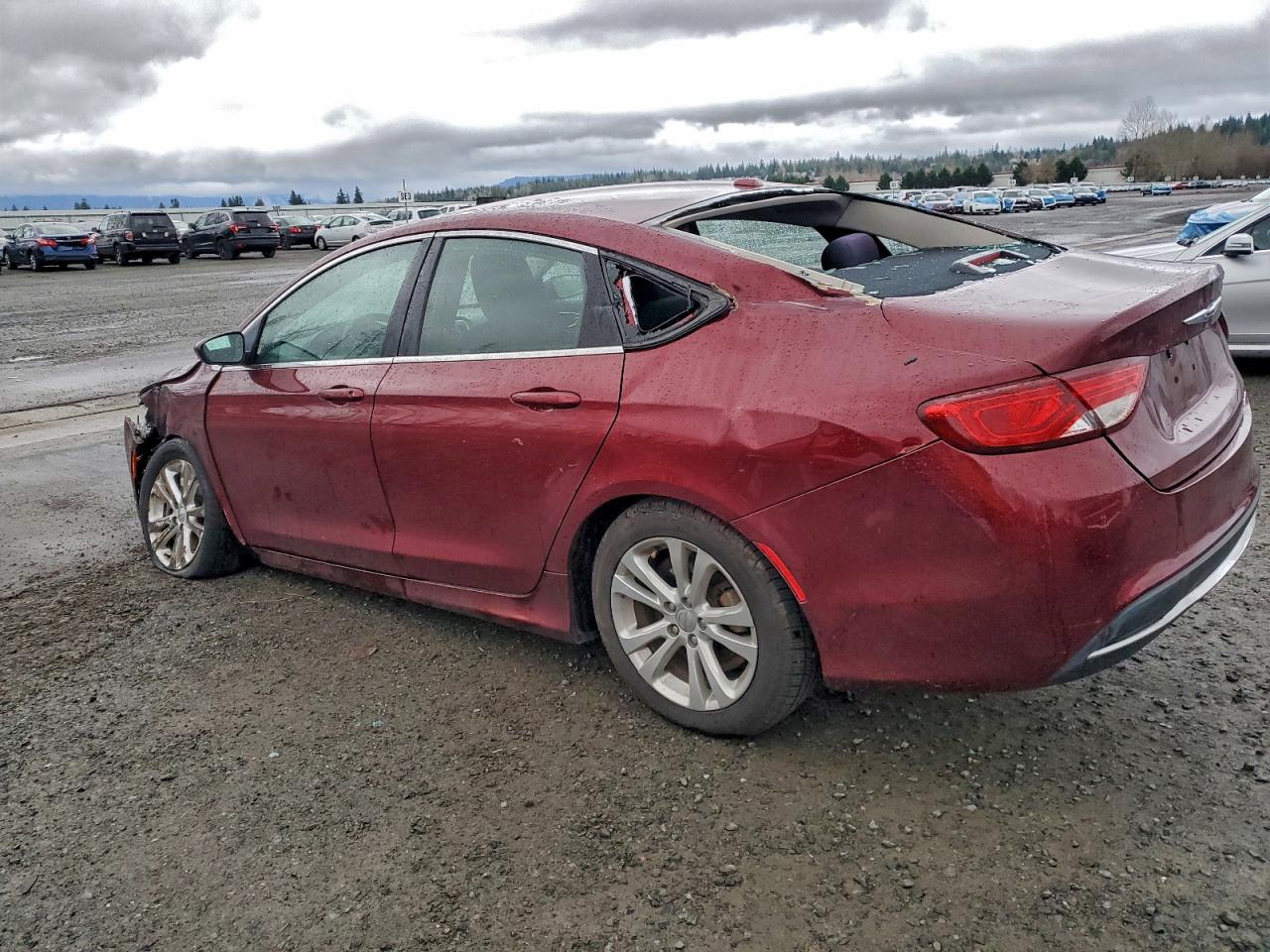2015 CHRYSLER 200 LIMITED photo 2