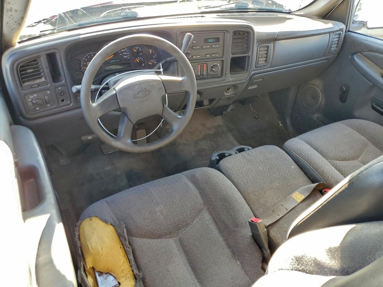 2005 CHEVROLET SILVERADO C1500 photo 8