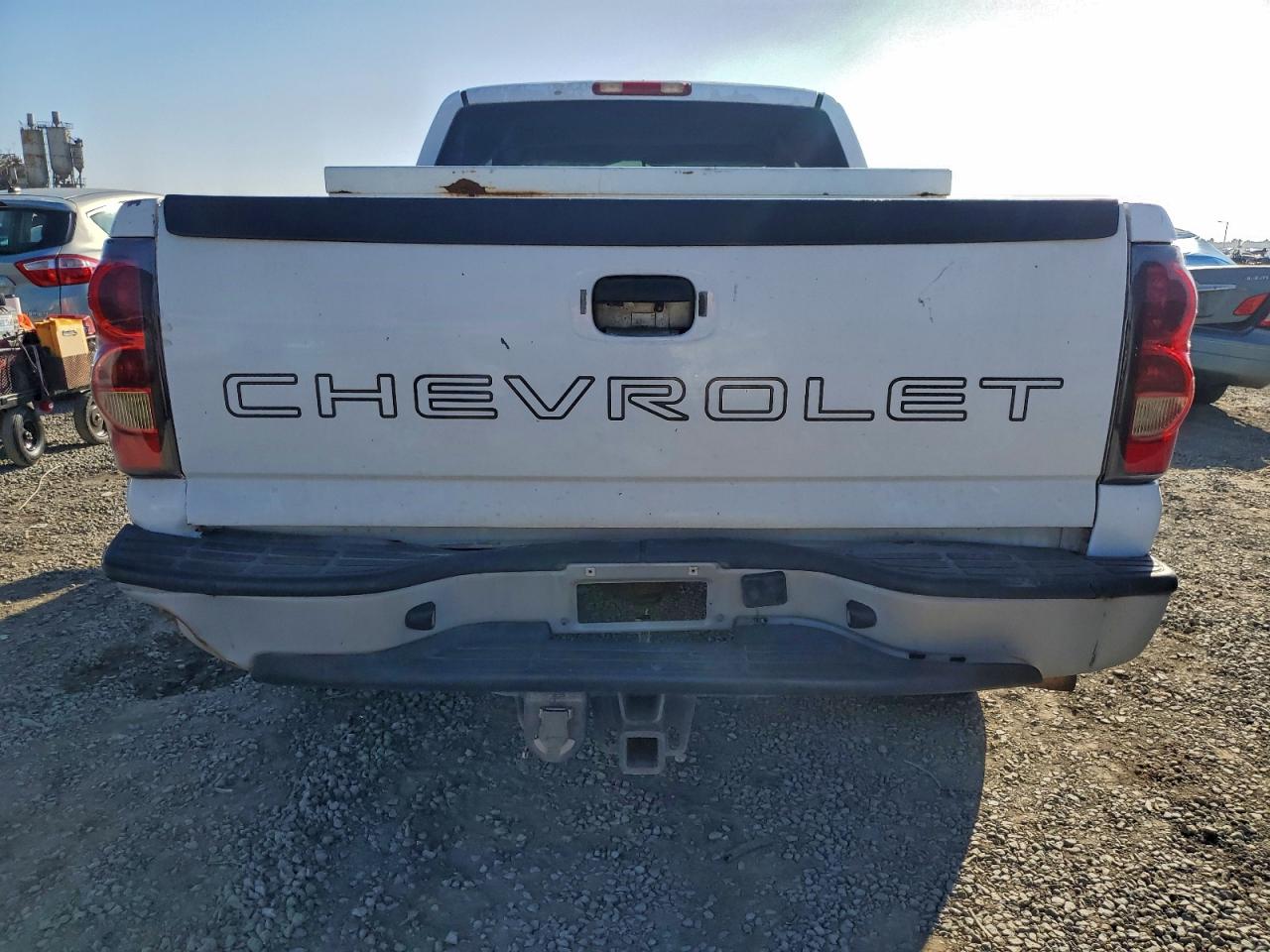 2005 CHEVROLET SILVERADO C1500 photo 6