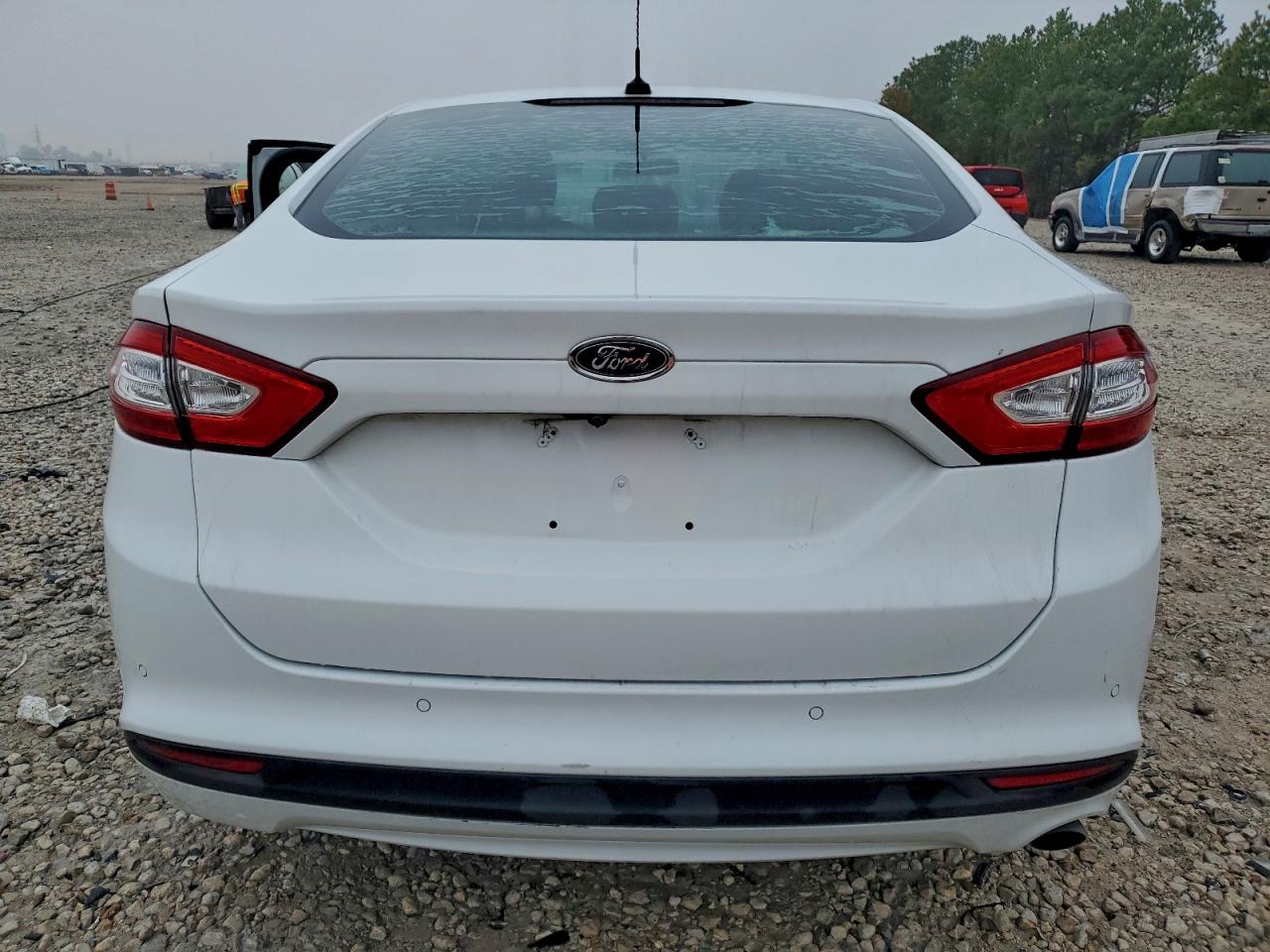 2016 FORD FUSION SE photo 6