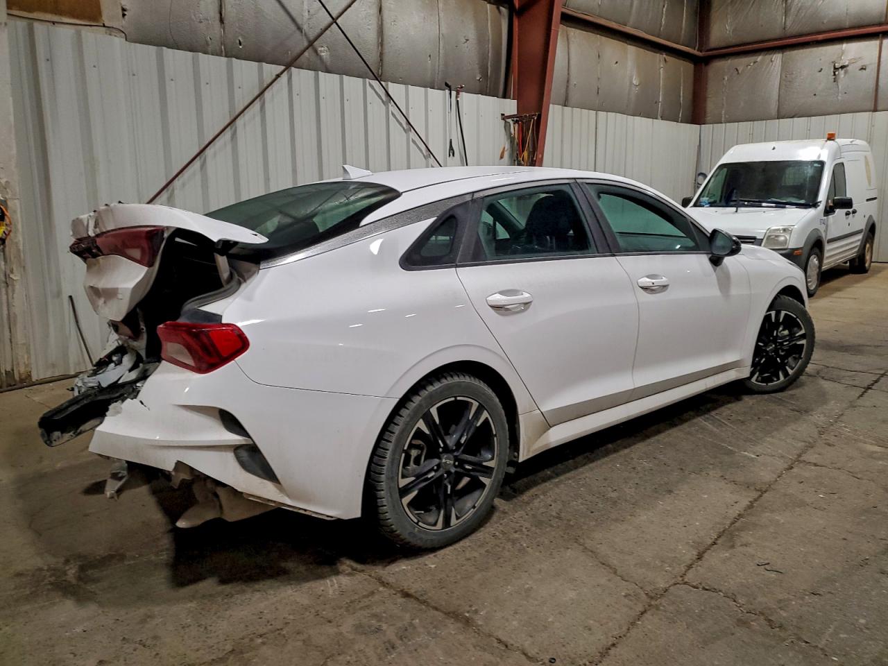2023 KIA K5 GT LINE photo 3