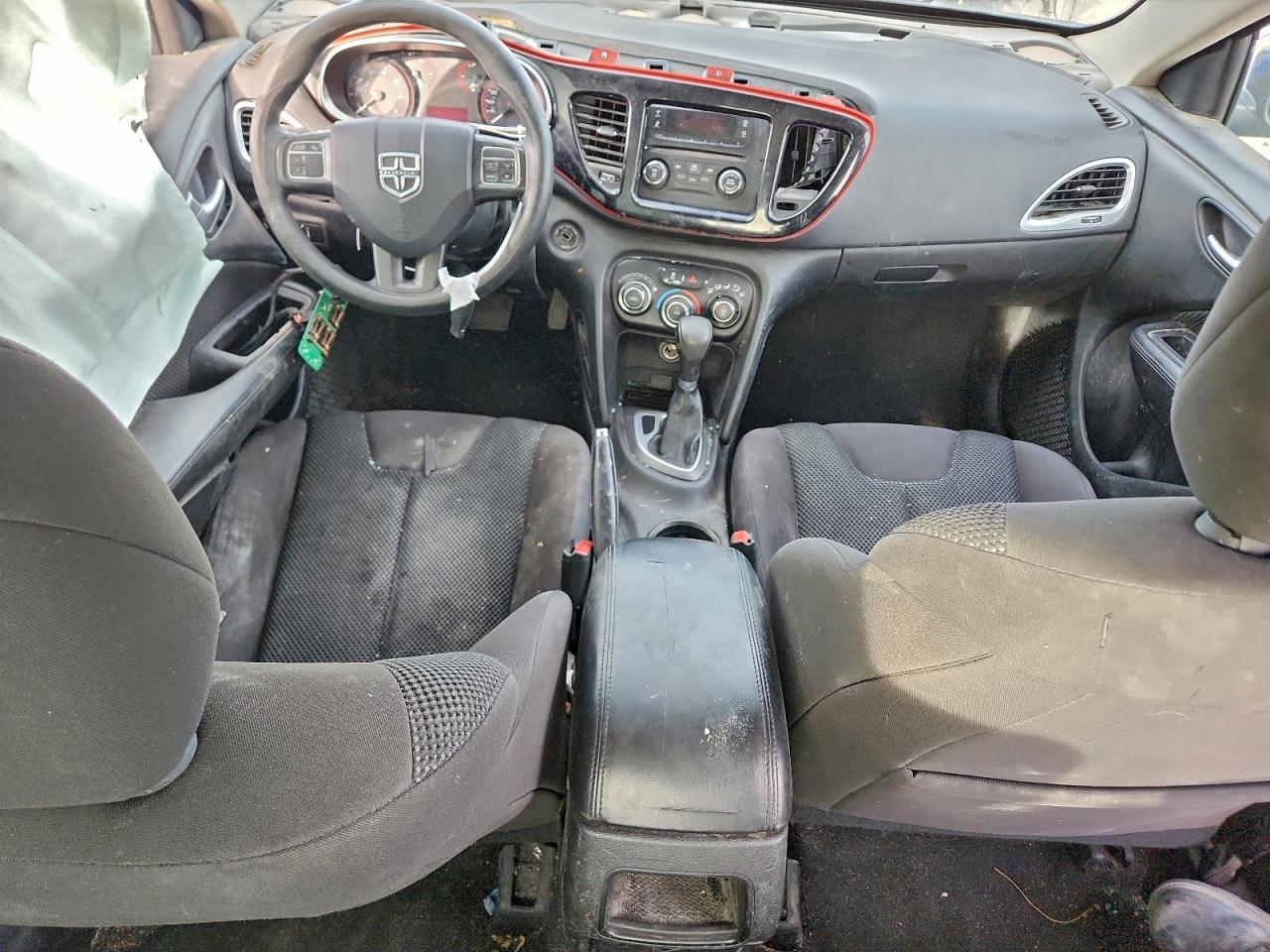 2015 DODGE DART SE photo 8