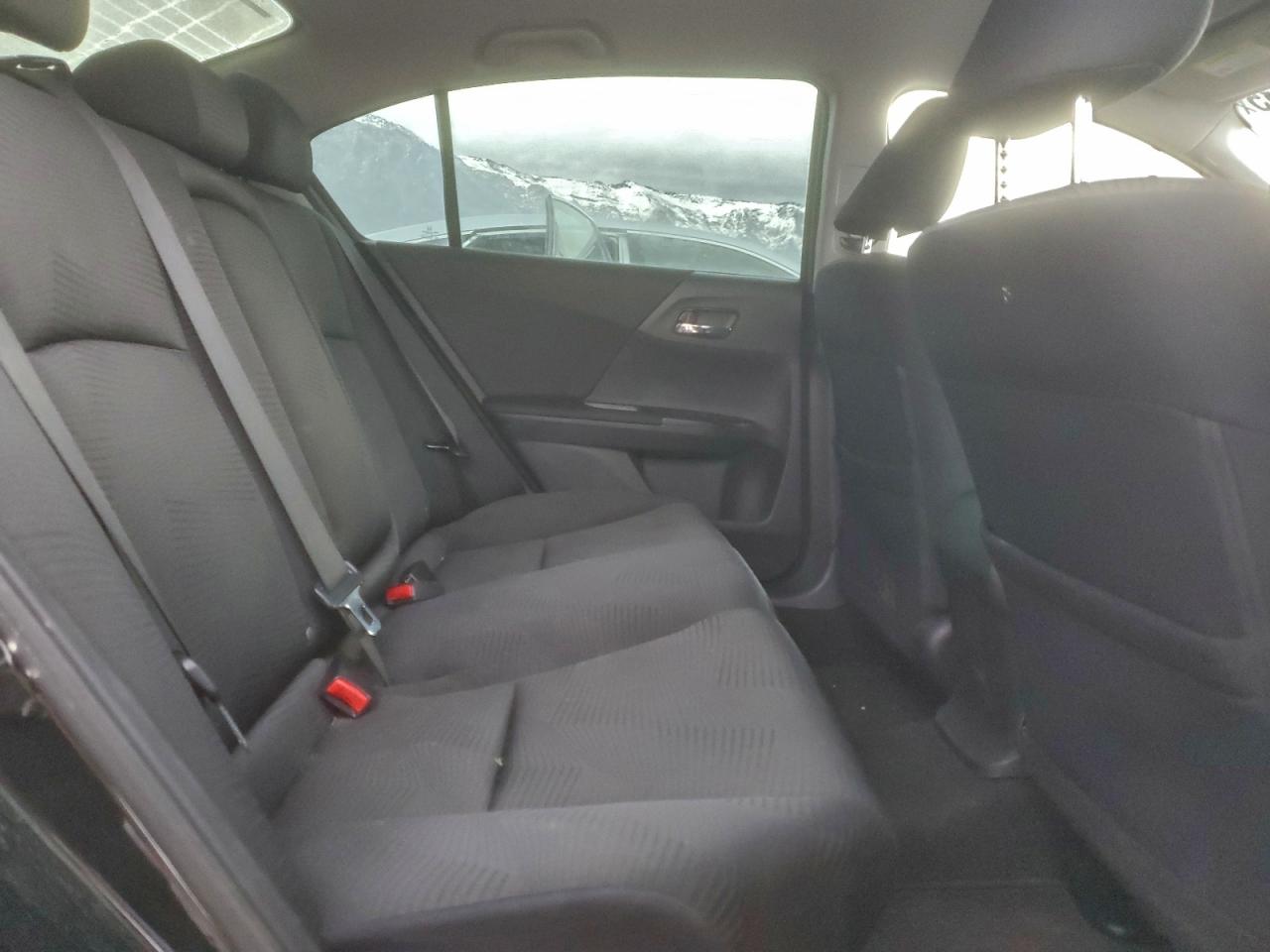 2015 HONDA ACCORD LX photo 10