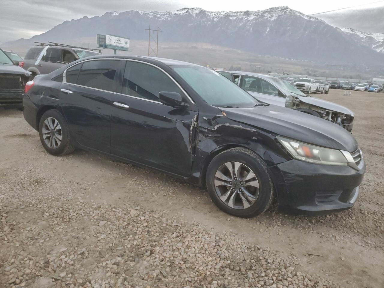 2015 HONDA ACCORD LX photo 4