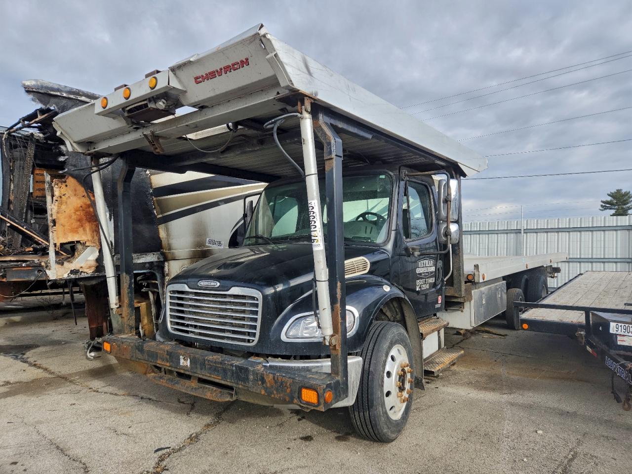 2007 FREIGHTLINER BUSINESS CLASS M2 ROLLBACK TRUCK photo 2
