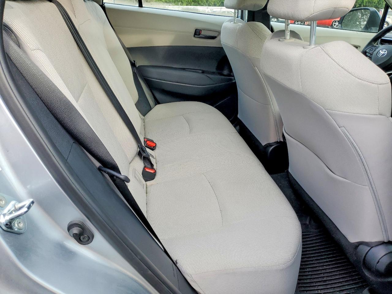 2023 TOYOTA COROLLA CROSS L photo 11