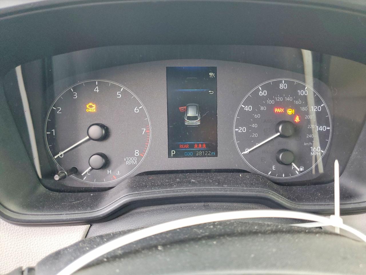 2023 TOYOTA COROLLA CROSS L photo 9
