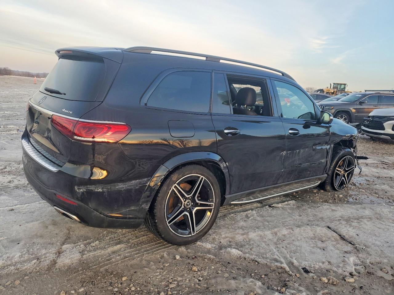 2023 MERCEDES-BENZ GLS 580 4MATIC photo 3