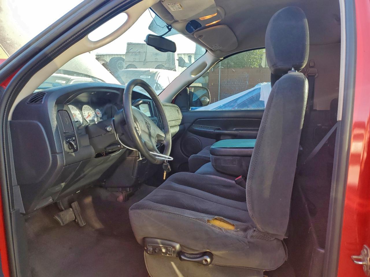 2003 DODGE RAM 1500 ST photo 7