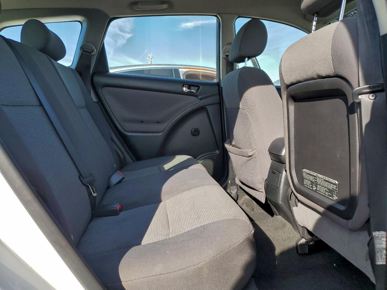 2007 TOYOTA COROLLA MATRIX XR photo 10