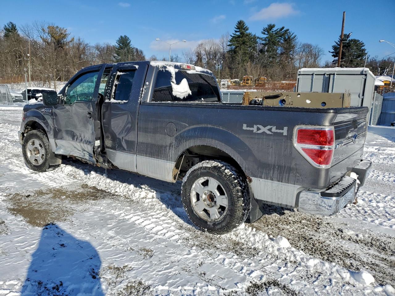 2011 FORD F150 SUPER CAB photo 2